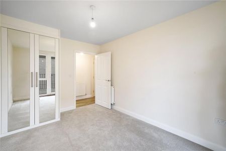 2 bedroom apartment to rent - Photo 2