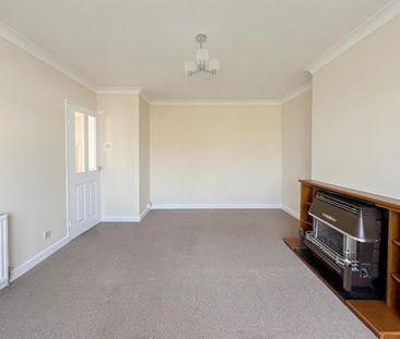 Sheerwater Crescent, Hastings, TN34 2NZ - Photo 2