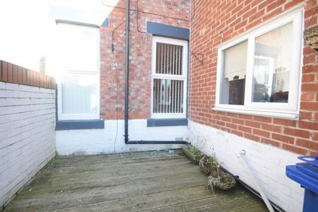Canterbury Street, South Shields - Photo 4