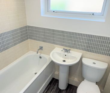 1 bedroom Apartment - COLE GREEN LANE, WELWYN GARDEN CITY. - Photo 5