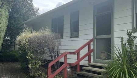 Charming 4 Bedroom House with Character! - Photo 5