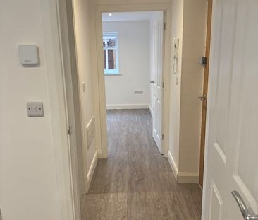 1 Bed Flat, Stamford Street, LE3 - Photo 4