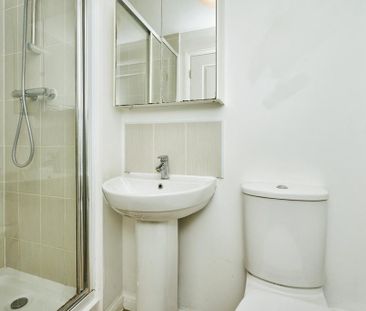 2 bedroom house to rent - Photo 1