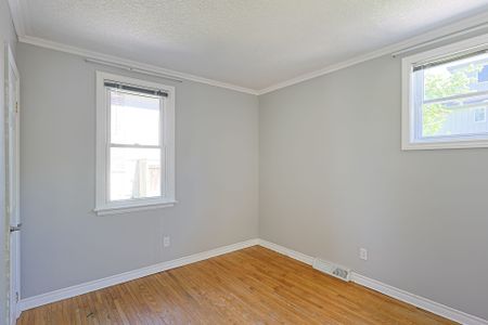 For Lease - 1218 Hamilton Road, London East, Ontario - Photo 2