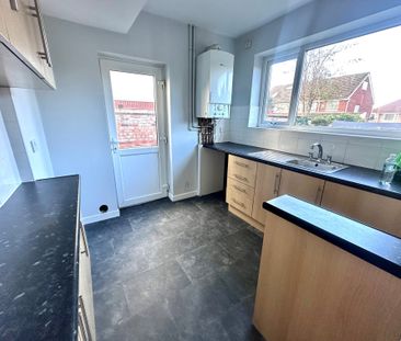 Prenton Village Road, Prenton - Photo 3