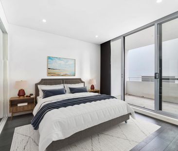 Contemporary Apartment with Security Parking & Storage - Photo 2