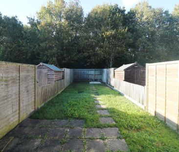 2 bedroom terraced house to rent - Photo 3