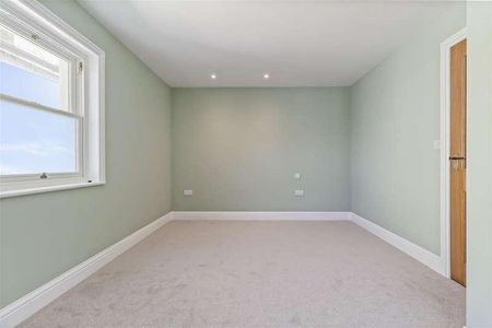 Eriswell Road, Worthing, BN11 - Photo 5