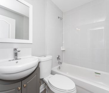 For Lease - 486 Holtby Avenue Unit# 3, Burlington, Ontario - Photo 6