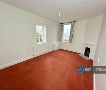 3 bedroom semi-detached house to rent - Photo 2