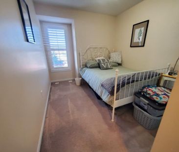 For Lease - 68 Lathbury Street, Brampton, Ontario - Photo 2