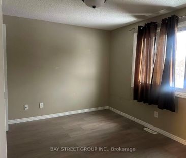 For Lease - 135 Walmer Garden, London North, Ontario - Photo 3