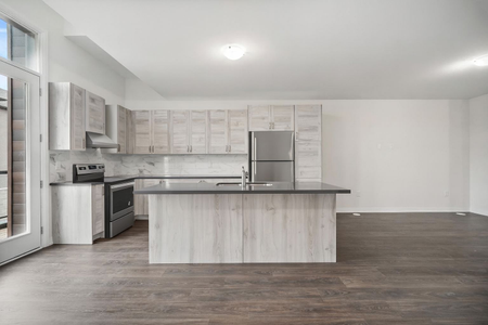 For Lease - 21 Harold Wilson Lane Unit# 1, Richmond Hill, Ontario - Photo 5