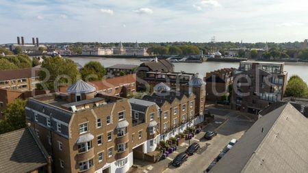 6 bedroom terraced house to rent - Photo 3