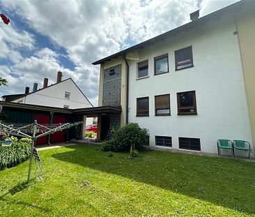 Großzügige 3-Zimmer-Wohnung mit Gartennutzung in Altdorf - Foto 2