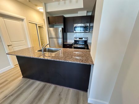 For Lease - 385 Prince Of Wales Drive Unit# 2604, Mississauga, Ontario - Photo 2