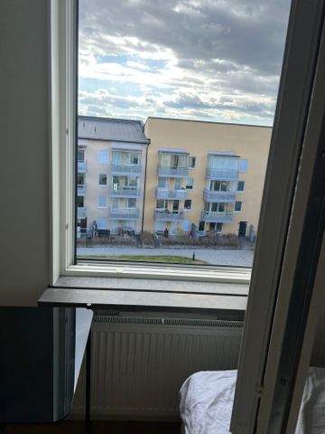 Margreteborgsvägen, Sollentuna - Photo 3