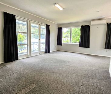 Bayview, 3 bedrooms and 2 bathrooms - Photo 2