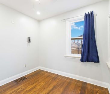 For Lease - 136 Ivon Avenue, Hamilton, Ontario - Photo 6