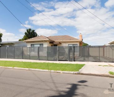 Beautifully Well-Maintained and Perfectly Located - Photo 4