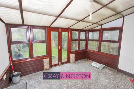 3 bedroom end of terrace house to rent - Photo 5