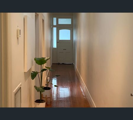 24 Irving Avenue, Prahran, Vic 3181 - Photo 3
