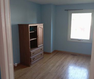 For Lease - 95 Fawndale Crescent Unit# Room 2, Toronto, Ontario - Photo 1