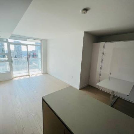 One Burrard Place New Studio Unit for Rent - Photo 4