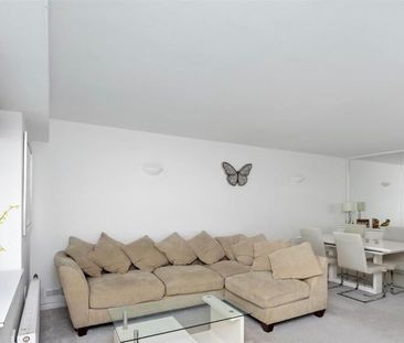 2 Bed Penthouse, Brighton, BN1 - Photo 5