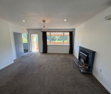 Spacious Four-Bedroom Home - Photo 3
