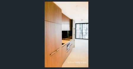 LUXURY BUILDING | STUDIO FOR RENT - Photo 3