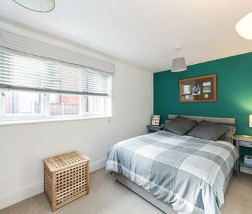 2 Bed Flat, Musters Road, NG2 - Photo 5