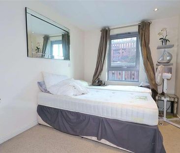 Church Street East, Woking, Surrey, GU21 - Photo 2