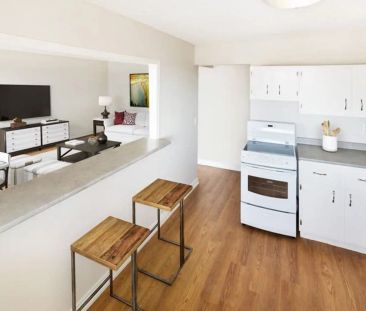 Saskatoon Tower — 2 Bedroom/1 Bathroom - Photo 4
