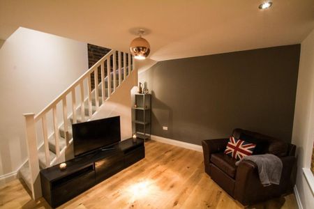 1 bedroom terraced house to rent - Photo 2