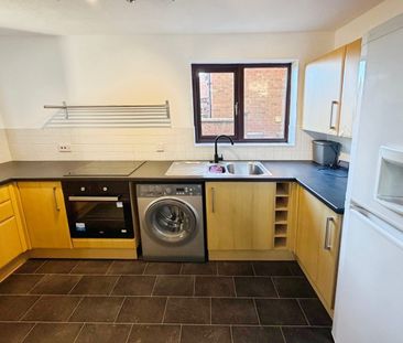 One-Bedroom Maisonette - Photo 4