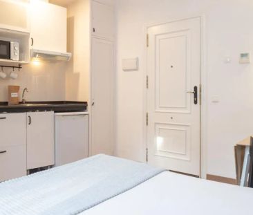 Studio for rent in Sol, bills included - Photo 4
