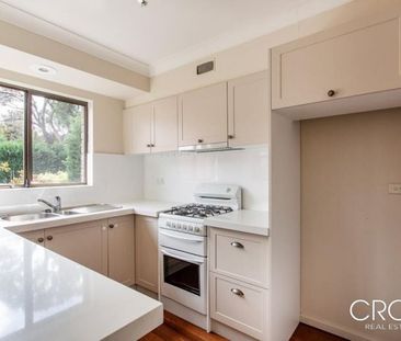 North Facing Two Bedroom Townhouse With Terrace - Photo 6