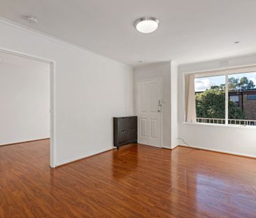 5/3 Eldridge Street, Footscray, VIC 3011 - Photo 3