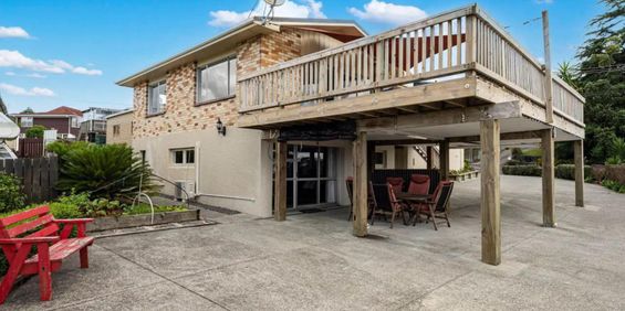 Cozy, convenient, and pet friendly - Photo 3