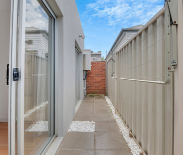 2B Dwyer Street, Clifton Hill VIC 3068 - Photo 4