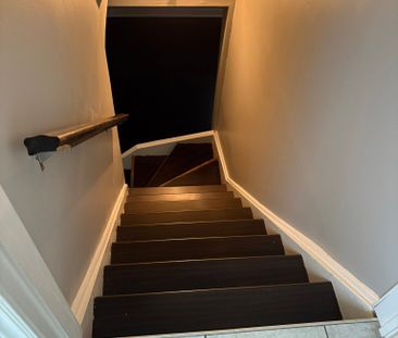 For Lease - 3255 Anderson Crescent, Mississauga, Ontario - Photo 2