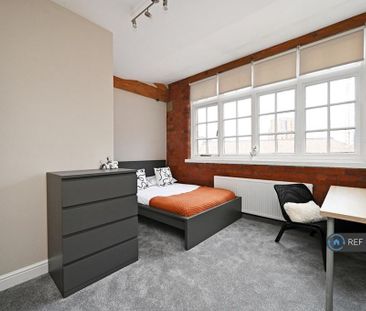 5 bedroom flat to rent - Photo 5