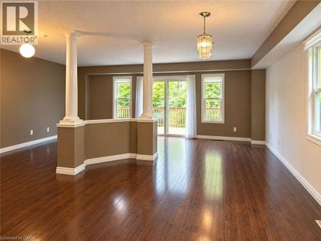 470 TREMBLING ASPEN Avenue, Waterloo, Ontario, N2T2T4 - Photo 4