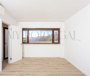 5 room luxury House for rent in Sao Joao do Estoril, Cascais, Lisbon - Photo 4