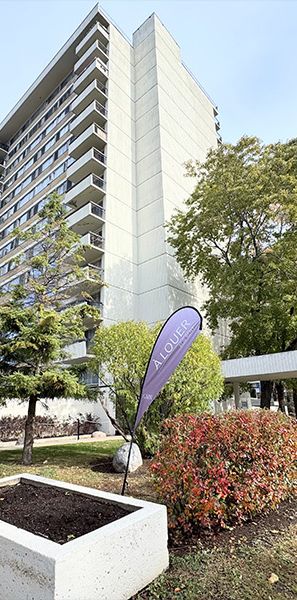 Grand 3 1/2 Tu Peux Pas Trouver Plus Gr - Photo 1