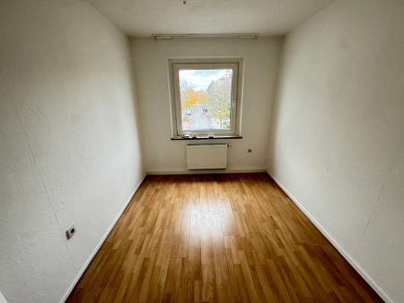 Gut aufgteilte 3,5 Zimmerwohnung im 2. Obergeschoss mit Tageslichtbadezimmer - Photo 4