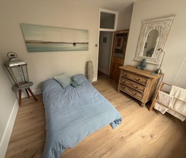 2 Bed Flat, Mirabel Road, SW6 - Photo 3