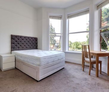 Studio to rent - Photo 2
