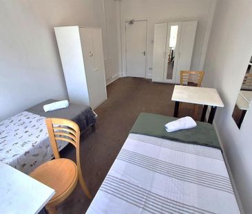 7 bedroom house share to rent - Photo 2